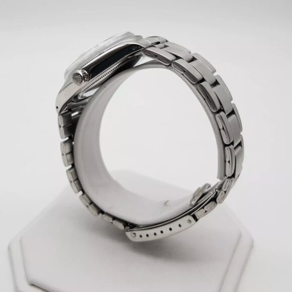 Sale! Rolex Black Dial Men's Oyster Watch - Picture 3 of 6